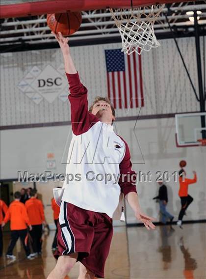 Thumbnail 3 in Webster vs. Spring Valley (WIAA D4 Regionals) photogallery.