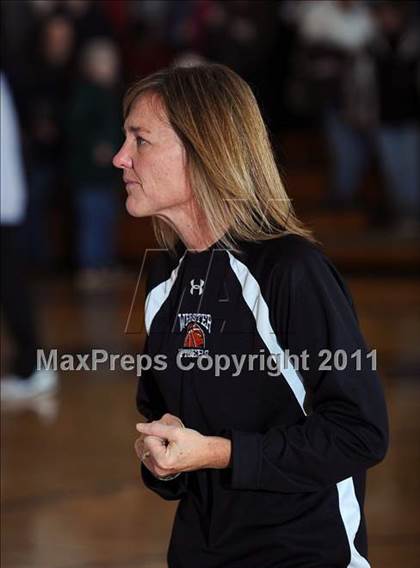 Thumbnail 1 in Webster vs. Spring Valley (WIAA D4 Regionals) photogallery.