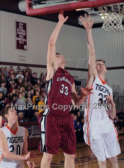 Thumbnail 1 in Webster vs. Spring Valley (WIAA D4 Regionals) photogallery.