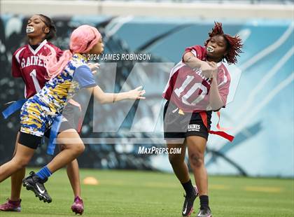 Thumbnail 2 in Raines vs Rickards (Jaguars Preseason Classic) photogallery.