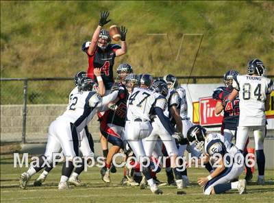 Thumbnail 2 in Central Catholic vs Modesto Christian (SJS D5 Final) photogallery.