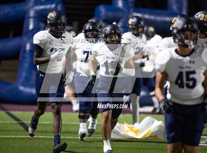 Thumbnail 2 in Pine Tree vs. Stafford (UIL 4A D1 Area Playoff) photogallery.