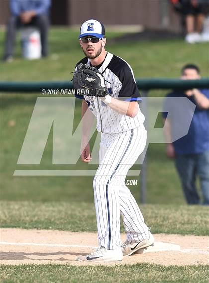 Thumbnail 2 in Sandburg @ Lincoln-Way East photogallery.