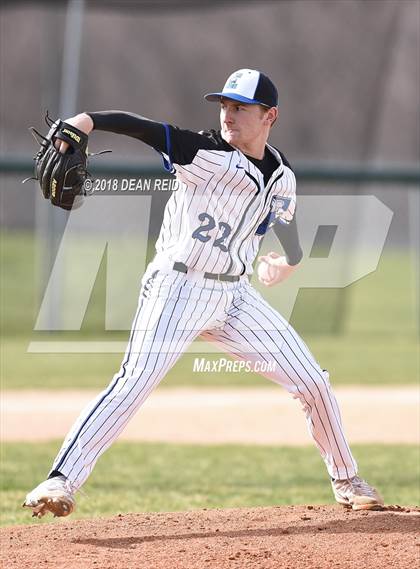 Thumbnail 1 in Sandburg @ Lincoln-Way East photogallery.
