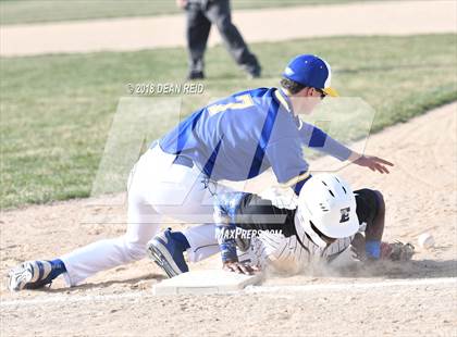 Thumbnail 2 in Sandburg @ Lincoln-Way East photogallery.