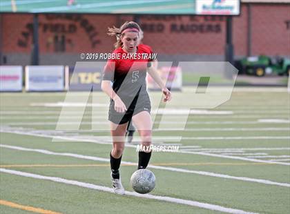 Thumbnail 2 in Melissa vs. Paris (UIL 4A Region II Semi-Final) photogallery.