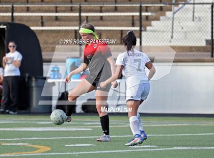 Thumbnail 2 in Melissa vs. Paris (UIL 4A Region II Semi-Final) photogallery.