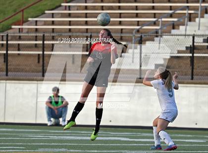 Thumbnail 1 in Melissa vs. Paris (UIL 4A Region II Semi-Final) photogallery.
