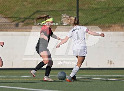 Thumbnail 1 in Melissa vs. Paris (UIL 4A Region II Semi-Final) photogallery.