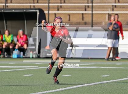 Thumbnail 3 in Melissa vs. Paris (UIL 4A Region II Semi-Final) photogallery.