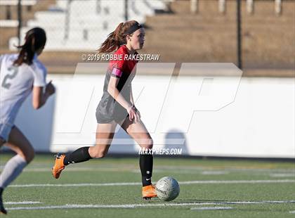 Thumbnail 1 in Melissa vs. Paris (UIL 4A Region II Semi-Final) photogallery.