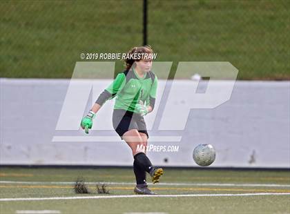Thumbnail 1 in Melissa vs. Paris (UIL 4A Region II Semi-Final) photogallery.
