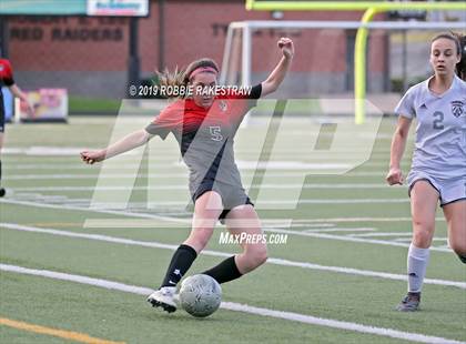Thumbnail 3 in Melissa vs. Paris (UIL 4A Region II Semi-Final) photogallery.