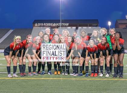 Thumbnail 3 in Melissa vs. Paris (UIL 4A Region II Semi-Final) photogallery.