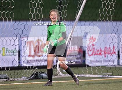 Thumbnail 1 in Melissa vs. Paris (UIL 4A Region II Semi-Final) photogallery.