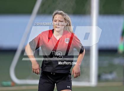 Thumbnail 1 in Melissa vs. Paris (UIL 4A Region II Semi-Final) photogallery.