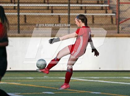 Thumbnail 3 in Melissa vs. Paris (UIL 4A Region II Semi-Final) photogallery.
