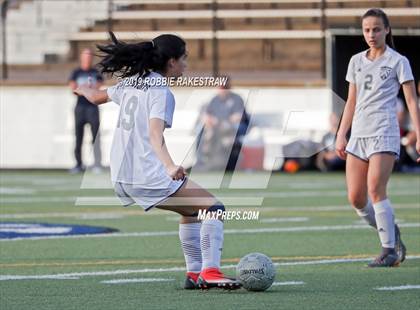 Thumbnail 3 in Melissa vs. Paris (UIL 4A Region II Semi-Final) photogallery.