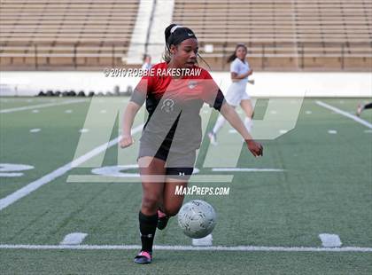 Thumbnail 3 in Melissa vs. Paris (UIL 4A Region II Semi-Final) photogallery.
