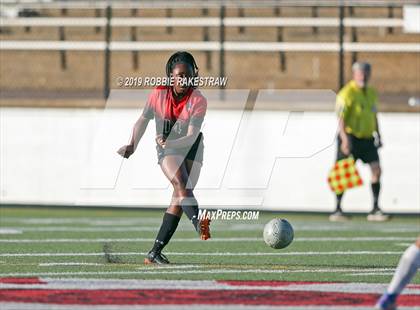 Thumbnail 3 in Melissa vs. Paris (UIL 4A Region II Semi-Final) photogallery.