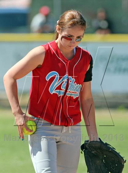 Thumbnail 3 in North Salinas @ San Benito (CIF CCS D1 Quarterfinal) photogallery.