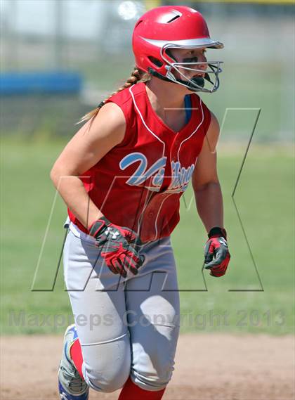 Thumbnail 3 in North Salinas @ San Benito (CIF CCS D1 Quarterfinal) photogallery.