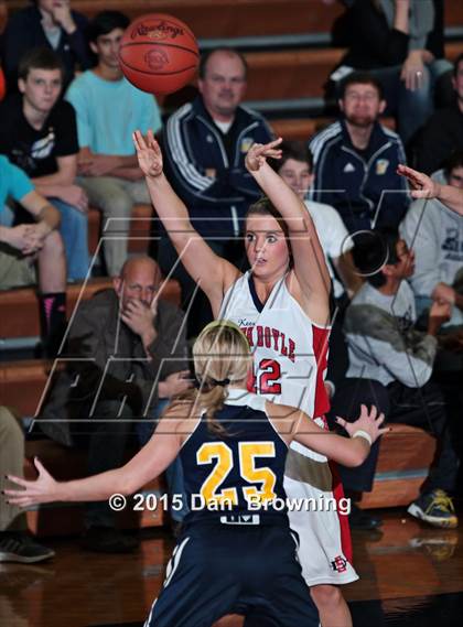Thumbnail 1 in Seymour @ South-Doyle (TSSAA D2-AAA Quarterfinals) photogallery.