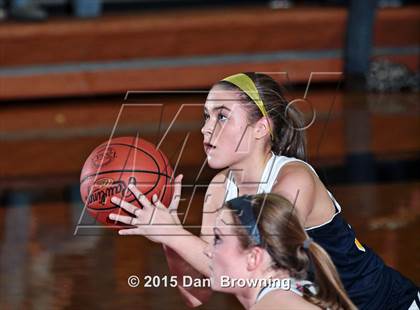 Thumbnail 3 in Seymour @ South-Doyle (TSSAA D2-AAA Quarterfinals) photogallery.