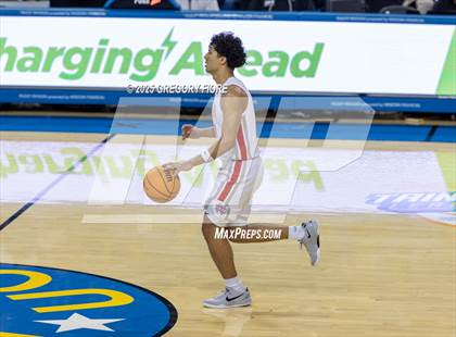 Thumbnail 2 in Crespi vs. Mater Dei photogallery.