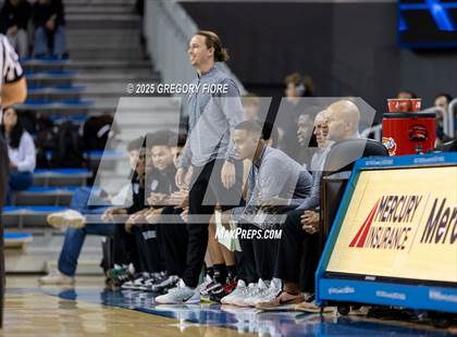 Thumbnail 3 in Crespi vs. Mater Dei photogallery.