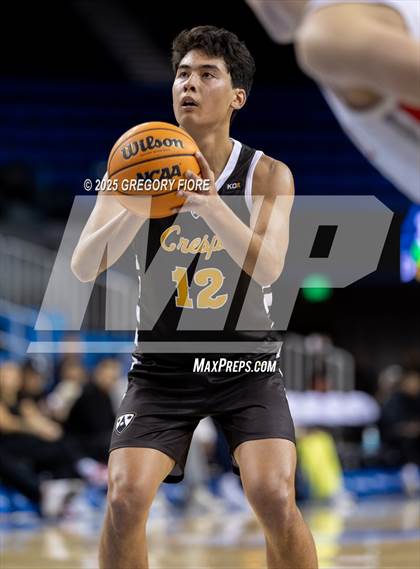 Thumbnail 1 in Crespi vs. Mater Dei photogallery.