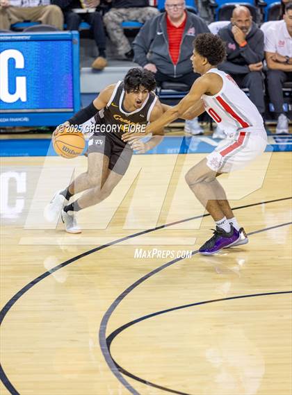 Thumbnail 3 in Crespi vs. Mater Dei photogallery.