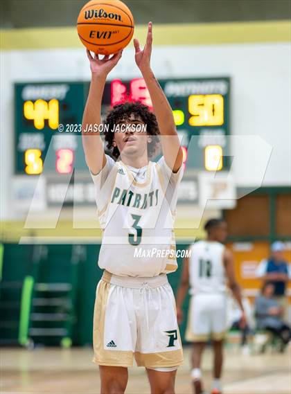 Thumbnail 3 in Jack Britt @ Pinecrest photogallery.