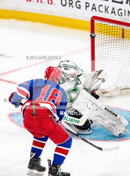 Thumbnail 3 in Tewksbury Memorial vs. Canton (MIAA Division 2 State Final) photogallery.