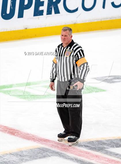 Thumbnail 2 in Tewksbury Memorial vs. Canton (MIAA Division 2 State Final) photogallery.