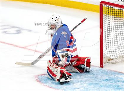 Thumbnail 3 in Tewksbury Memorial vs. Canton (MIAA Division 2 State Final) photogallery.