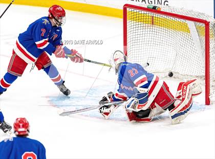 Thumbnail 3 in Tewksbury Memorial vs. Canton (MIAA Division 2 State Final) photogallery.