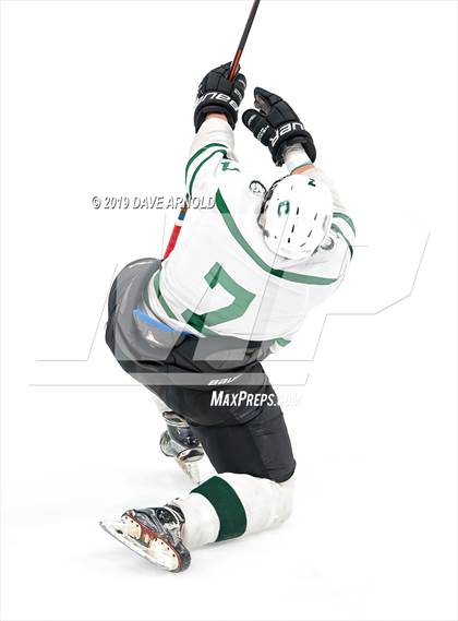 Thumbnail 3 in Tewksbury Memorial vs. Canton (MIAA Division 2 State Final) photogallery.