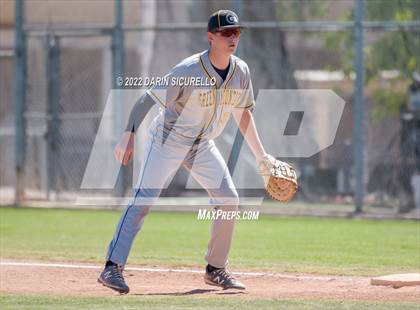 Thumbnail 3 in Piedra Vista vs. Green Mountain (Coach Bob Invitational) photogallery.