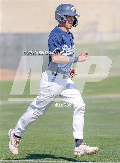Thumbnail 1 in Piedra Vista vs. Green Mountain (Coach Bob Invitational) photogallery.