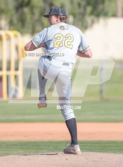 Thumbnail 2 in Piedra Vista vs. Green Mountain (Coach Bob Invitational) photogallery.