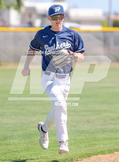 Thumbnail 3 in Piedra Vista vs. Green Mountain (Coach Bob Invitational) photogallery.