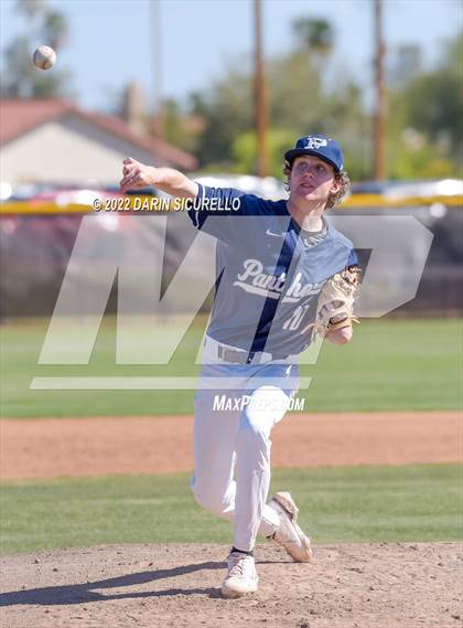 Thumbnail 3 in Piedra Vista vs. Green Mountain (Coach Bob Invitational) photogallery.
