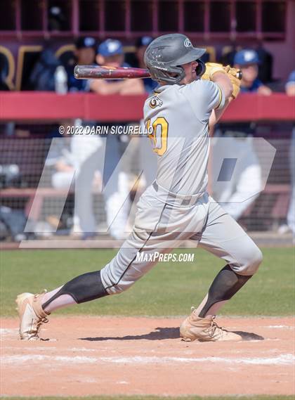 Thumbnail 3 in Piedra Vista vs. Green Mountain (Coach Bob Invitational) photogallery.