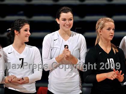 Thumbnail 3 in Archbishop Mitty vs. Redlands East Valley (CIF State D2 Final) photogallery.