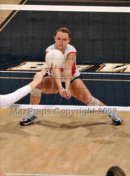 Thumbnail 3 in Archbishop Mitty vs. Redlands East Valley (CIF State D2 Final) photogallery.