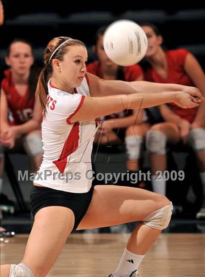 Thumbnail 1 in Archbishop Mitty vs. Redlands East Valley (CIF State D2 Final) photogallery.