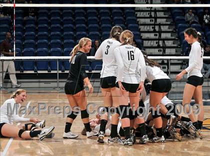 Thumbnail 3 in Archbishop Mitty vs. Redlands East Valley (CIF State D2 Final) photogallery.