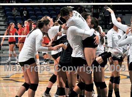 Thumbnail 3 in Archbishop Mitty vs. Redlands East Valley (CIF State D2 Final) photogallery.