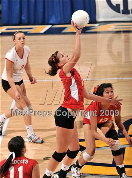 Thumbnail 1 in Archbishop Mitty vs. Redlands East Valley (CIF State D2 Final) photogallery.
